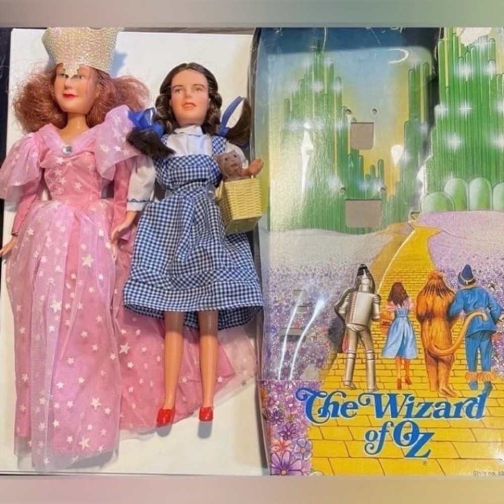 WIZARD OF OZ DOROTHY & GLENDA THE GOOD WITCH  TOYS CORP. 50th ANNI. DOLLS Box